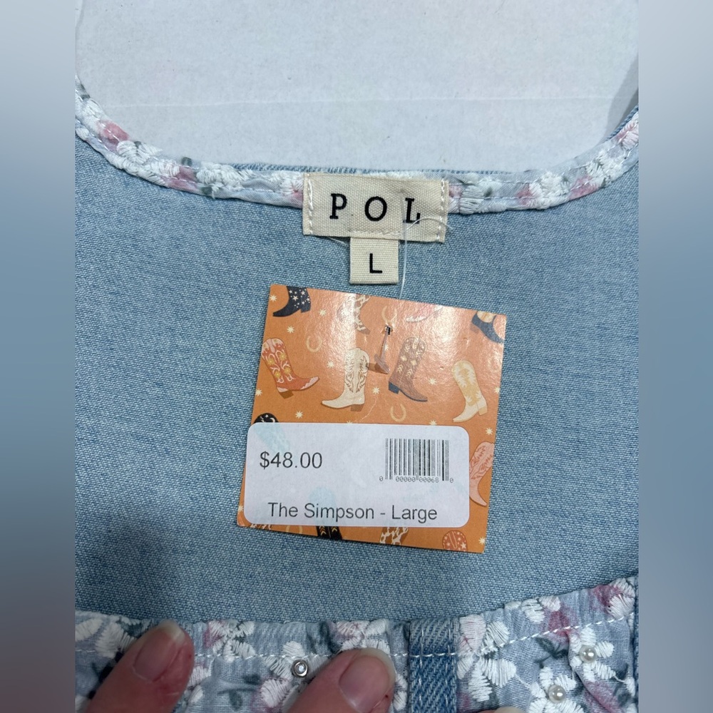 POL Cropped Denim Sleeveless Top, denim and floral lace detail, NWT, size large - Picture 3 of 8